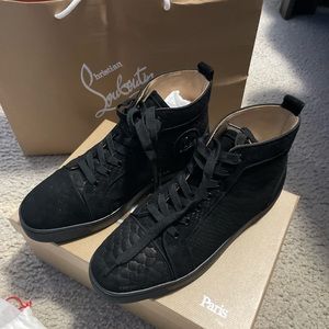 My Hightop Christian Loubouitons
Size 8/41
Amazing condition